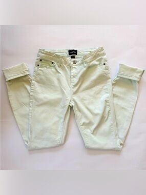 Joe Boxer Extra Light Green Skinny Jeans Size 3